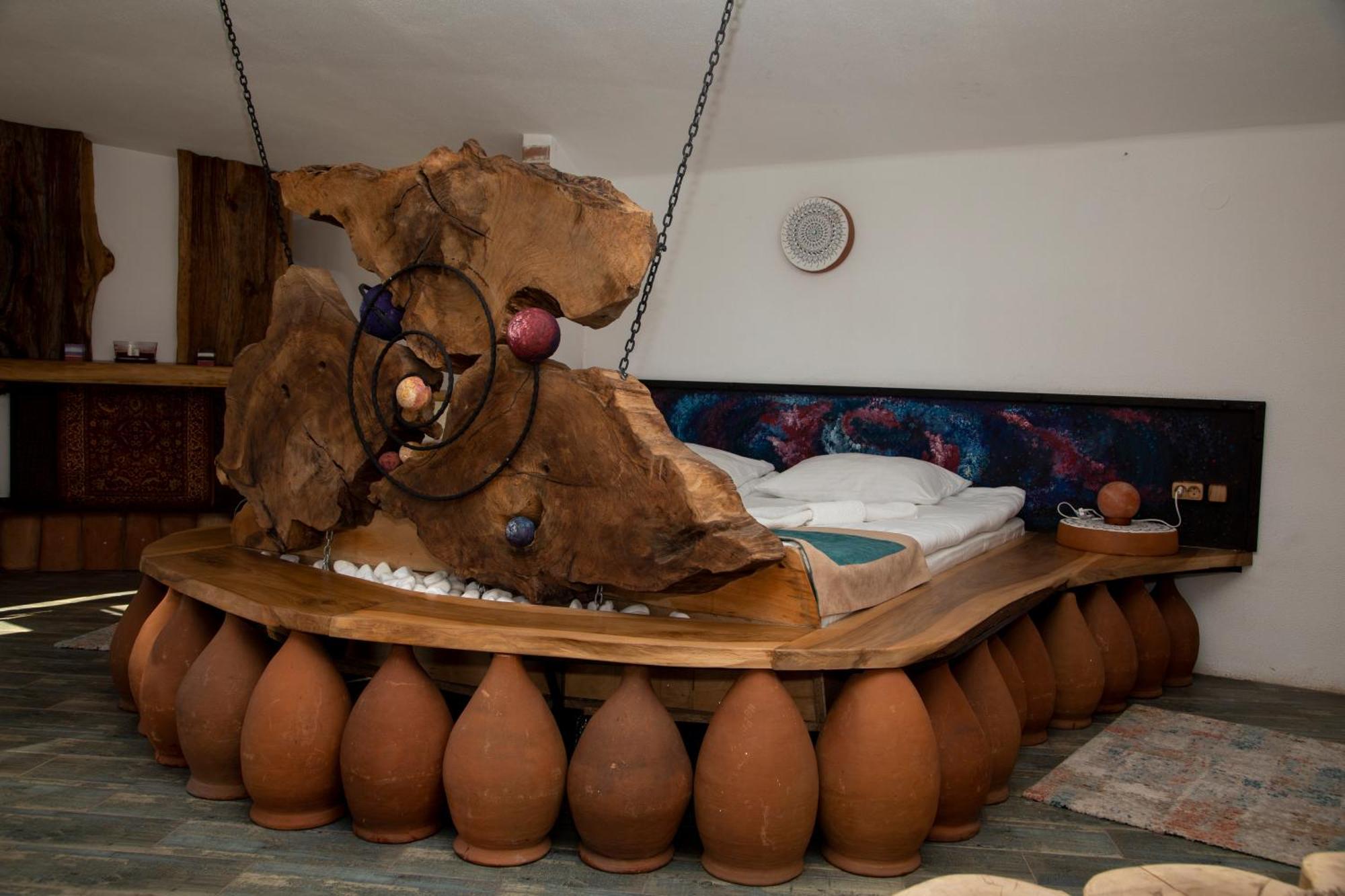 Art Chalet Akhaltsikhe  Rom bilde