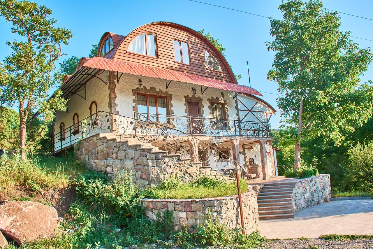 Art Chalet Akhaltsikhe  Eksteriør bilde